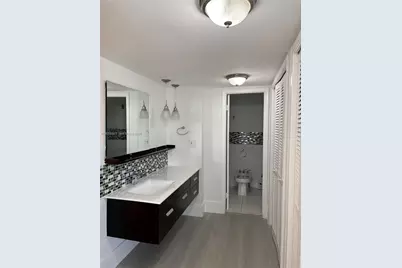 625 Biltmore Way #501, Coral Gables, FL 33134 - Photo 32