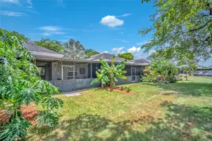 2185 SW 81st Ave, Davie, FL 33324 - Photo 20