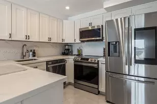 2900 NE 30th St, Fort Lauderdale, FL 33306 - Photo 8