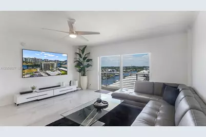 2900 NE 30th St #F7, Fort Lauderdale, FL 33306 - Photo 1