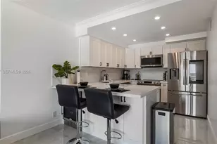 2900 NE 30th St, Fort Lauderdale, FL 33306 - Photo 6