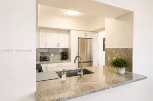 3505 S Ocean Dr, Hollywood, FL 33019 - Photo 4