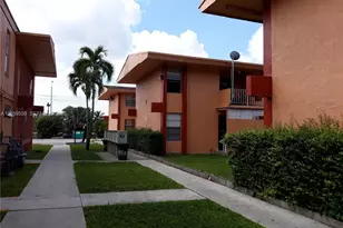 6850 W 14th Ct, Hialeah, FL 33014 - Photo 10
