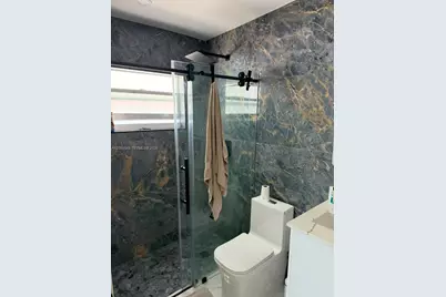 224 SW 12th St, Dania Beach, FL 33004 - Photo 12