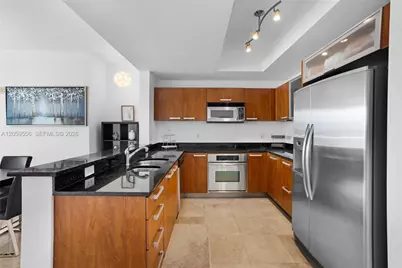 3131 NE 188th St #1-910, Aventura, FL 33180 - Photo 6