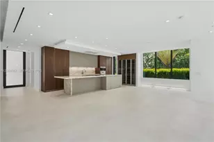 5630 Pine Tree Dr, Miami Beach, FL 33140 - Photo 22