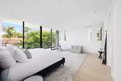 5630 Pine Tree Dr, Miami Beach, FL 33140 - Photo 28