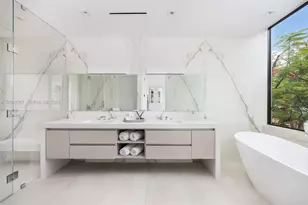 5630 Pine Tree Dr, Miami Beach, FL 33140 - Photo 24