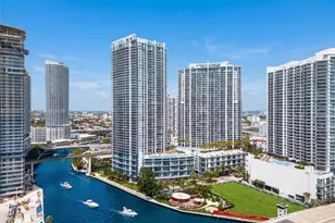 90 SW 3rd St, Miami, FL 33130 - Photo 1