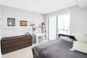 90 SW 3rd St, Miami, FL 33130 - Photo 8