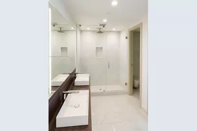 [Address not provided], Miami, FL 33131 - Photo 32