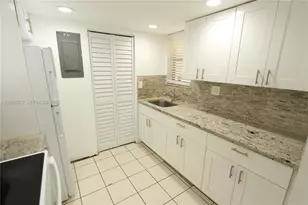 650 NW 114th Ave, Sweetwater, FL 33172 - Photo 8