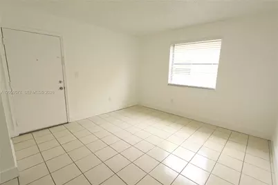650 NW 114th Ave #101, Sweetwater, FL 33172 - Photo 2