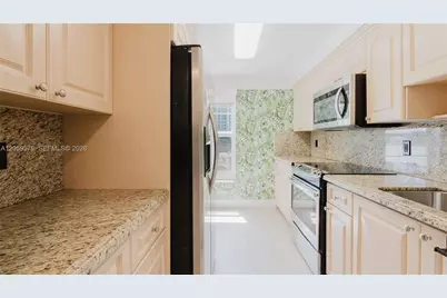 [Address not provided], Miami Beach, FL 33139 - Photo 8
