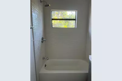 2126 Arthur St, Hollywood, FL 33020 - Photo 4