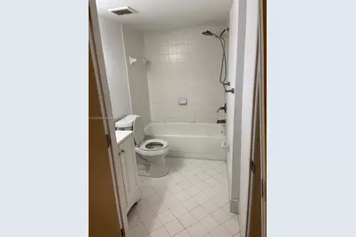 1270 SE 31st Ct #102-35, Homestead, FL 33035 - Photo 8