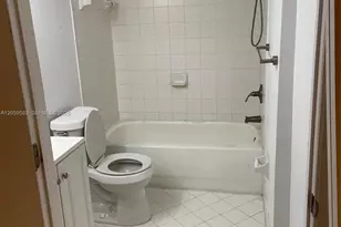 1270 SE 31st Ct, Homestead, FL 33035 - Photo 8