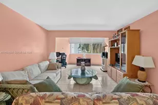 7135 Collins Ave, Miami Beach, FL 33141 - Photo 20