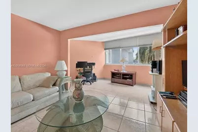 7135 Collins Ave #331, Miami Beach, FL 33141 - Photo 18
