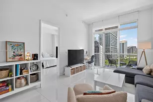 500 Brickell Ave, Miami, FL 33131 - Photo 2
