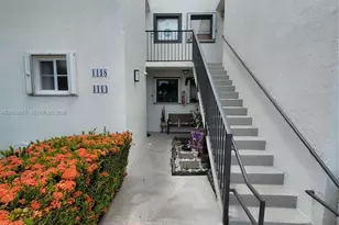 1114 NW 124th Ct, Miami, FL 33182 - Photo 4