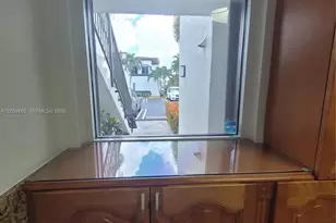 1114 NW 124th Ct, Miami, FL 33182 - Photo 14