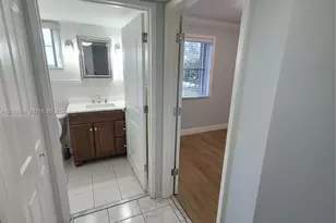 1114 NW 124th Ct, Miami, FL 33182 - Photo 18