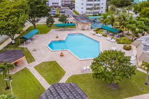 3990 NW 42nd Ave, Lauderdale Lakes, FL 33319 - Photo 12