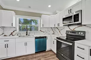8204 SW 12th St, North Lauderdale, FL 33068 - Photo 4