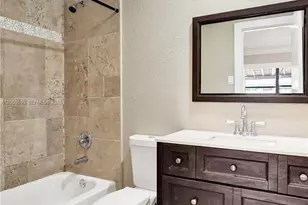 8204 SW 12th St, North Lauderdale, FL 33068 - Photo 10