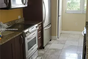 19900 E Country Club Dr, Aventura, FL 33180 - Photo 8