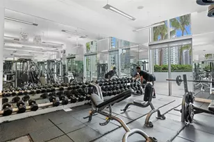 90 SW 3rd St, Miami, FL 33130 - Photo 20