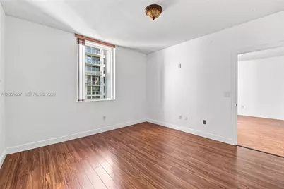1060 Brickell Avenue #2315, Miami, FL 33131 - Photo 8