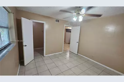 2508 E Johnson St #7, Hollywood, FL 33020 - Photo 8