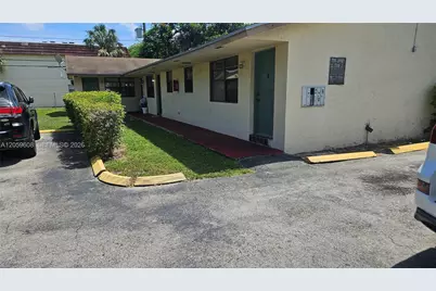 2508 E Johnson St #7, Hollywood, FL 33020 - Photo 1