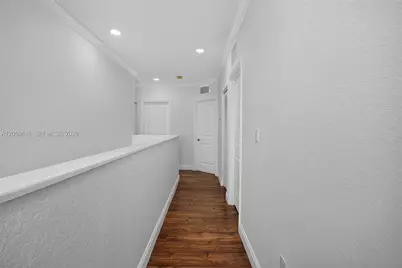 8961 SW 215th Ter, Cutler Bay, FL 33189 - Photo 26