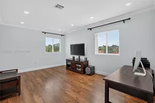 8961 SW 215th Terrace, Cutler Bay, FL 33189 - Photo 34