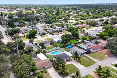 6404 Grant Ct, Hollywood, FL 33024 - Photo 34