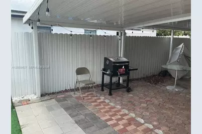 6404 Grant Ct, Hollywood, FL 33024 - Photo 32
