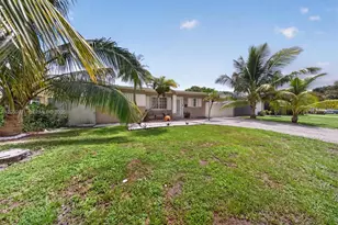6404 Grant Ct, Hollywood, FL 33024 - Photo 2