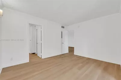 725 Hummingbird Way #107, North Palm Beach, FL 33408 - Photo 16
