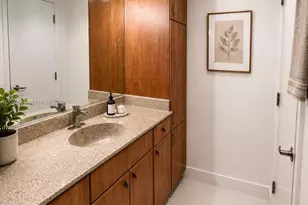 401 69th St, Miami Beach, FL 33141 - Photo 16