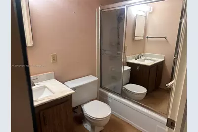 818 SW 9th Street Cir #203, Boca Raton, FL 33486 - Photo 8