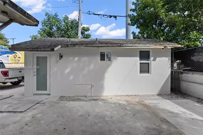 129 SW 9th Ave #3, Miami, FL 33130 - Photo 10