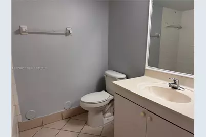 1250 SE 31st Ct #106-33, Homestead, FL 33035 - Photo 12