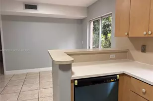 1250 SE 31st Ct, Homestead, FL 33035 - Photo 4