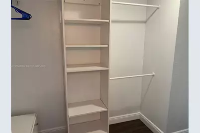 600 NE 36th St #1017, Miami, FL 33137 - Photo 10