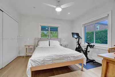 1223 NE 102nd St, Miami Shores, FL 33138 - Photo 18
