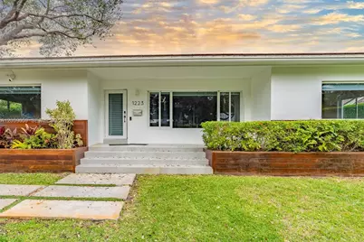 1223 NE 102nd St, Miami Shores, FL 33138 - Photo 4