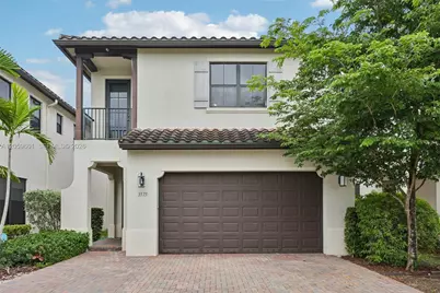 3575 W 97th St, Hialeah, FL 33018 - Photo 2